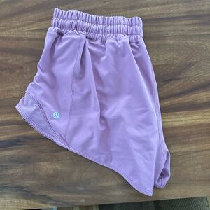 Lululemon Hotty Hot Short
